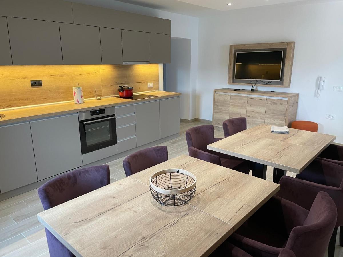 Sanela Apartment
