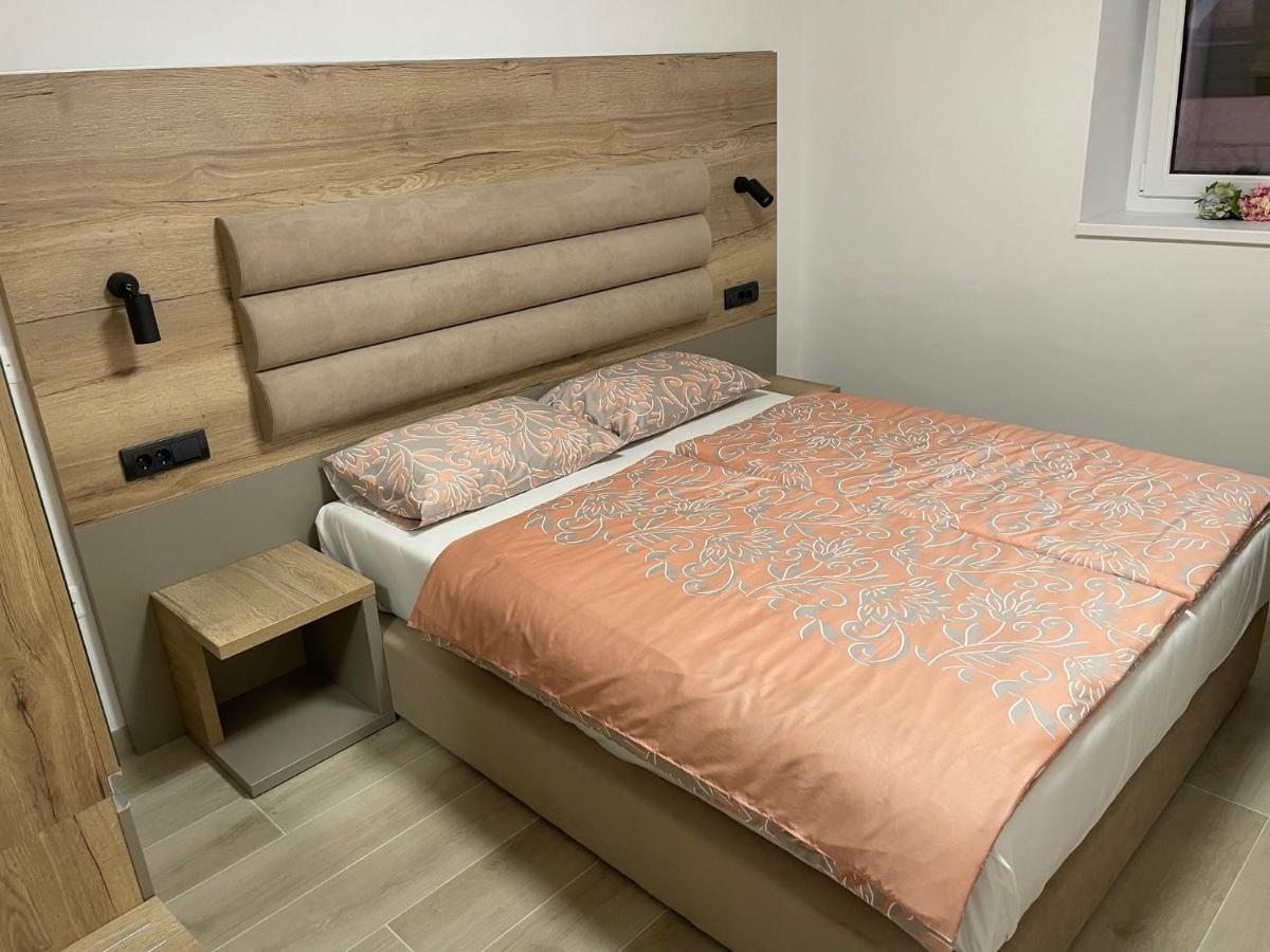 Sanela Apartment