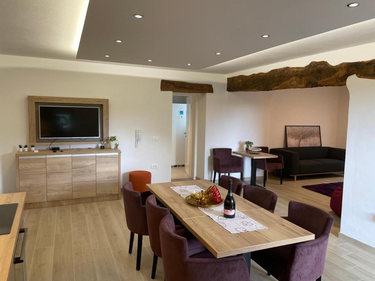 Sanela Apartment