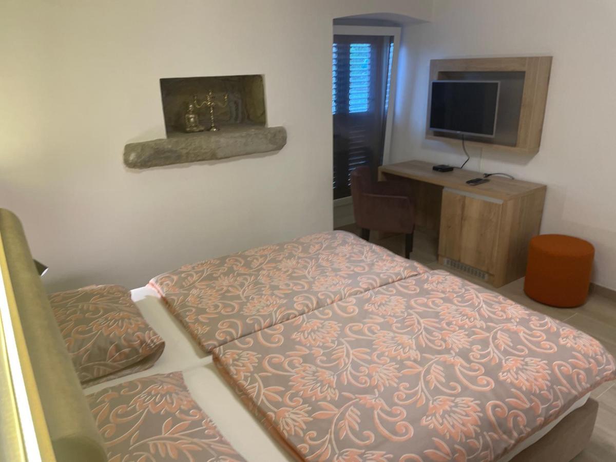 Sanela Apartment